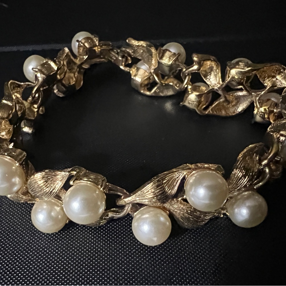 Napier bracelet